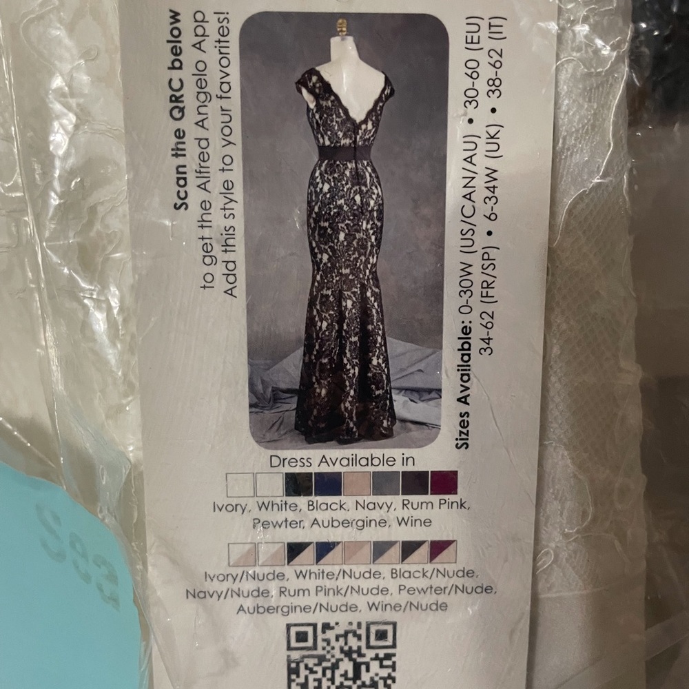Size 16 Wedding Dress Alfred Angelo 9055